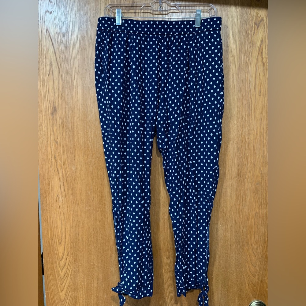 Anthropologie Saturday Sunday tie bottom pant - M.